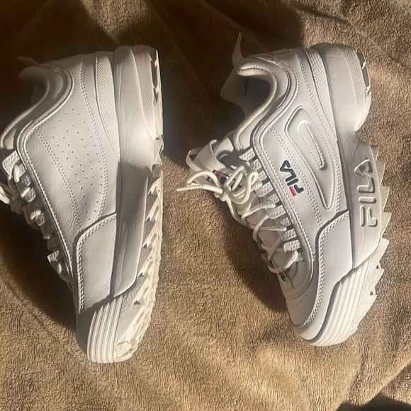 Fila Disruptor Sneakers - Picture 5 of 11